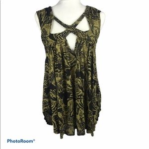 Free People NWT Green & Black Criss Cross Top